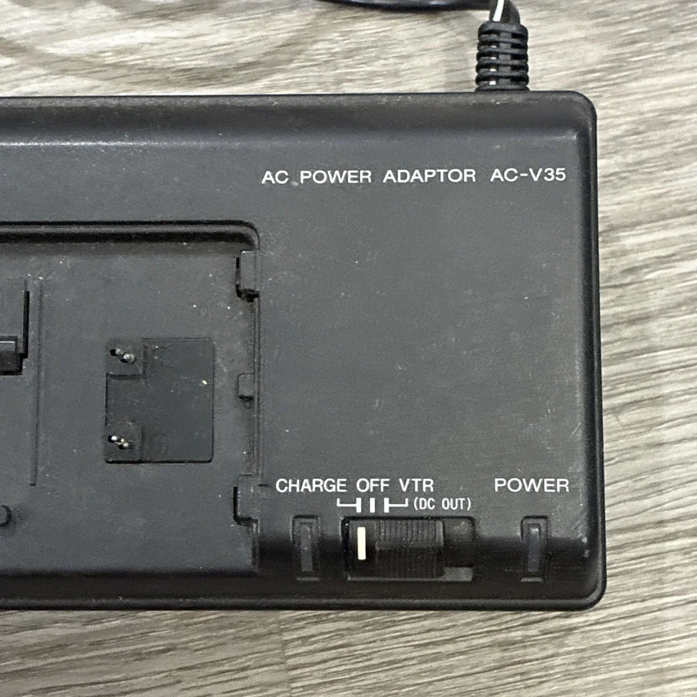 Sony AC-V60 AC Power Adapter Battery Charger